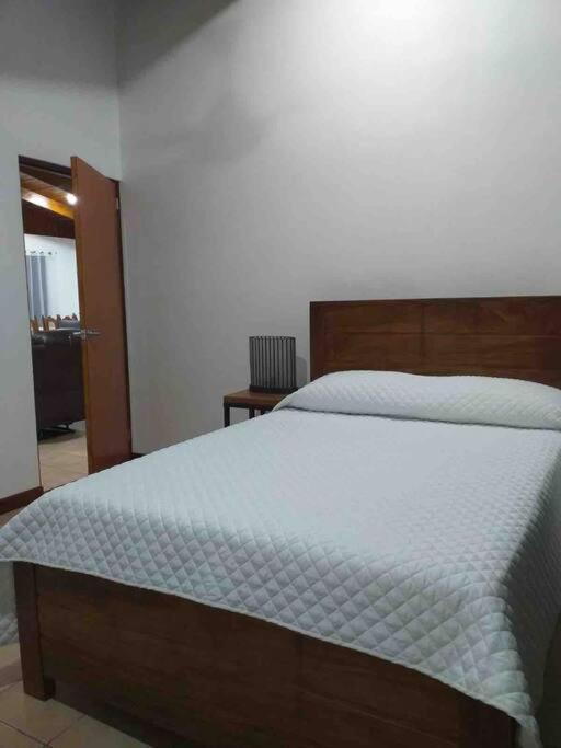 Apartament Amplia Casa En Paquera Zewnętrze zdjęcie
